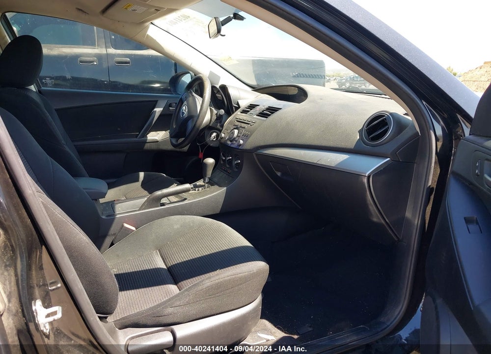 2013 MAZDA 3 I SV VIN: JM1BL1TG3D1818143