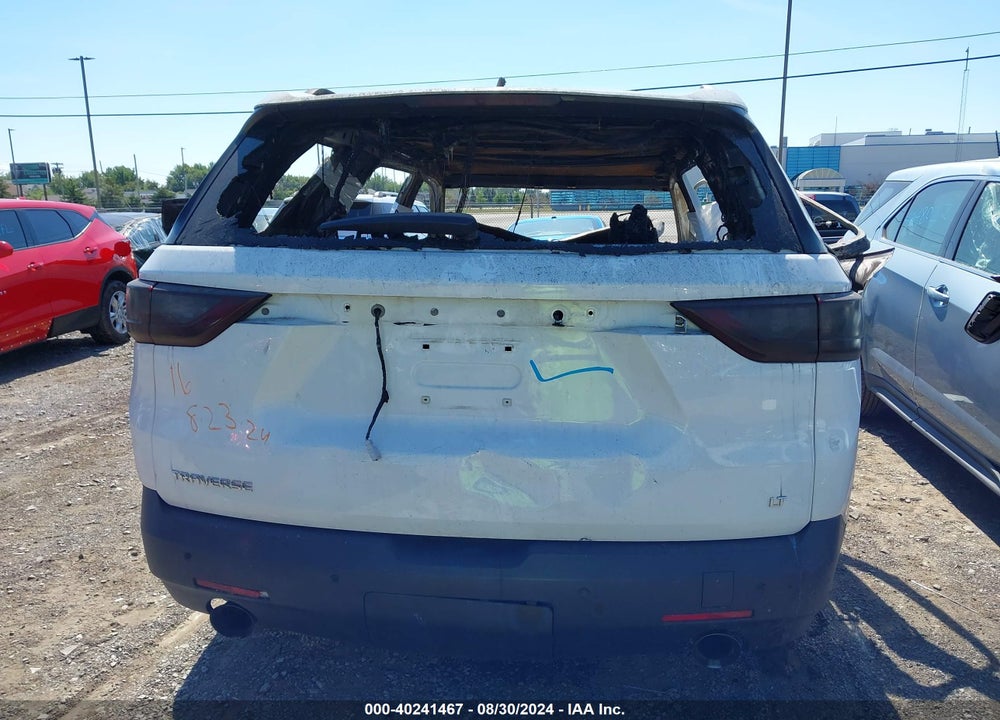 2018 CHEVROLET TRAVERSE 1LT VIN: 1GNERGKW8JJ164931