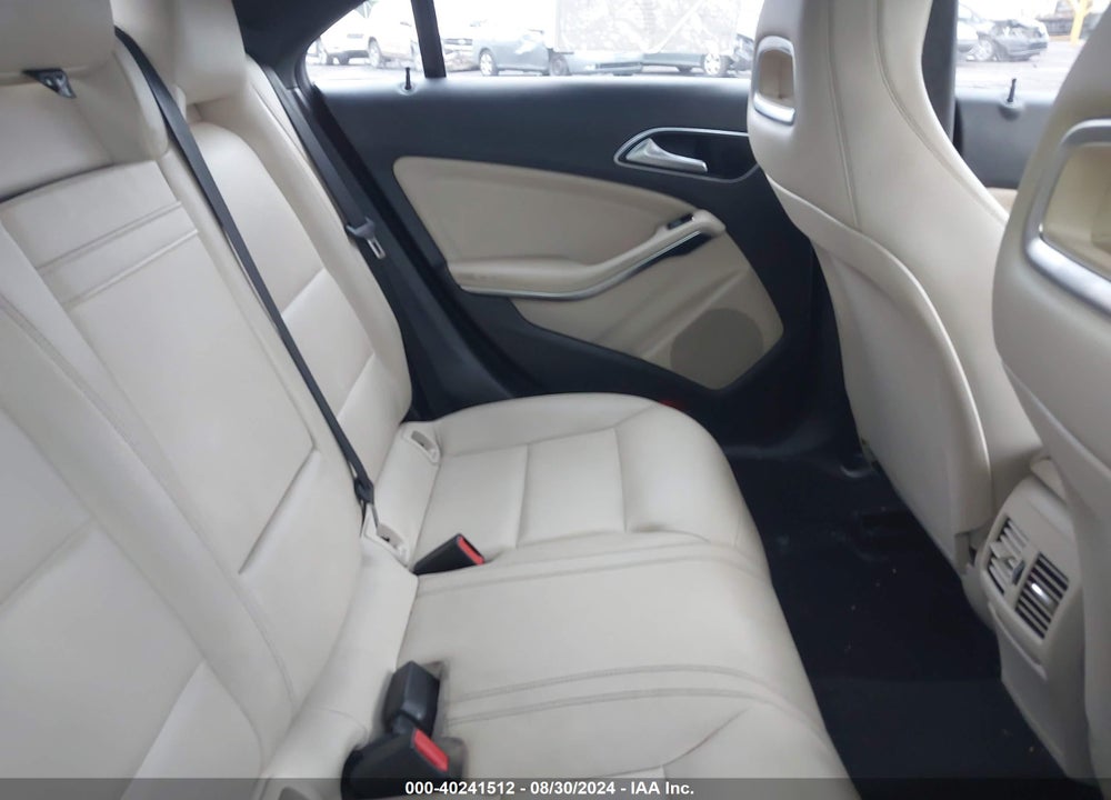 2015 MERCEDES-BENZ CLA 250 4MATIC VIN: WDDSJ4GB7FN193334