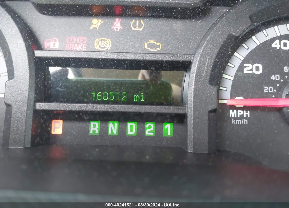2010 FORD E-350 SUPER DUTY VIN: 1FBSS3BL0ADA31890