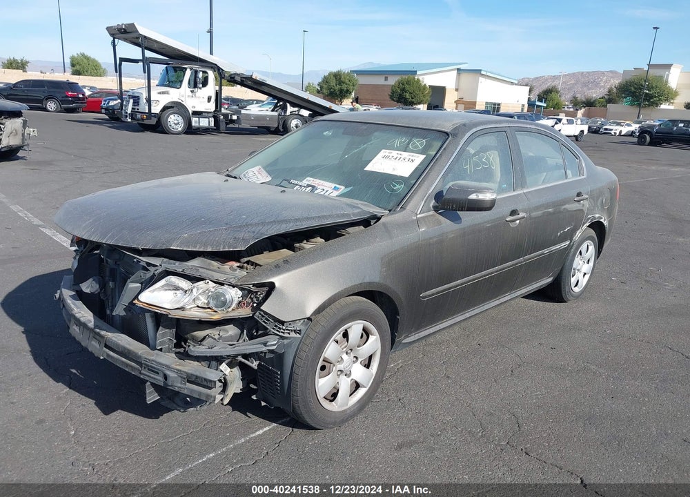 2009 KIA OPTIMA LX VIN: KNAGE228695308401