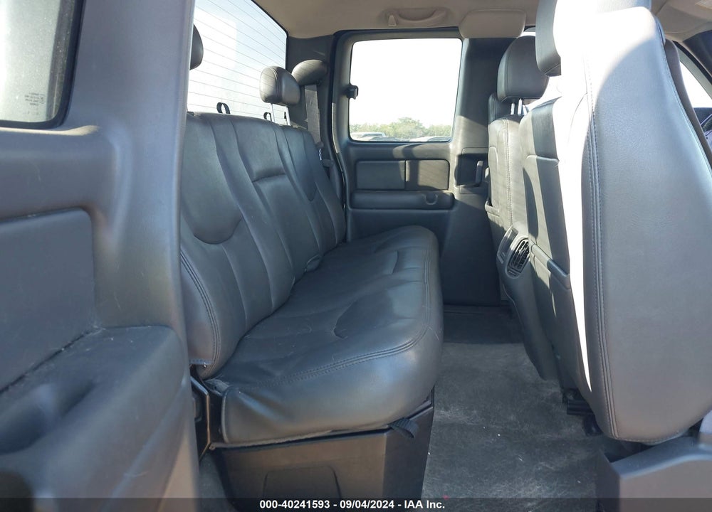 2004 CHEVROLET SILVERADO 1500 Z71 VIN: 2GCEK19T241238820