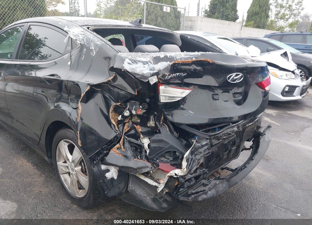 2013 HYUNDAI ELANTRA GLS VIN: KMHDH4AE4DU948794