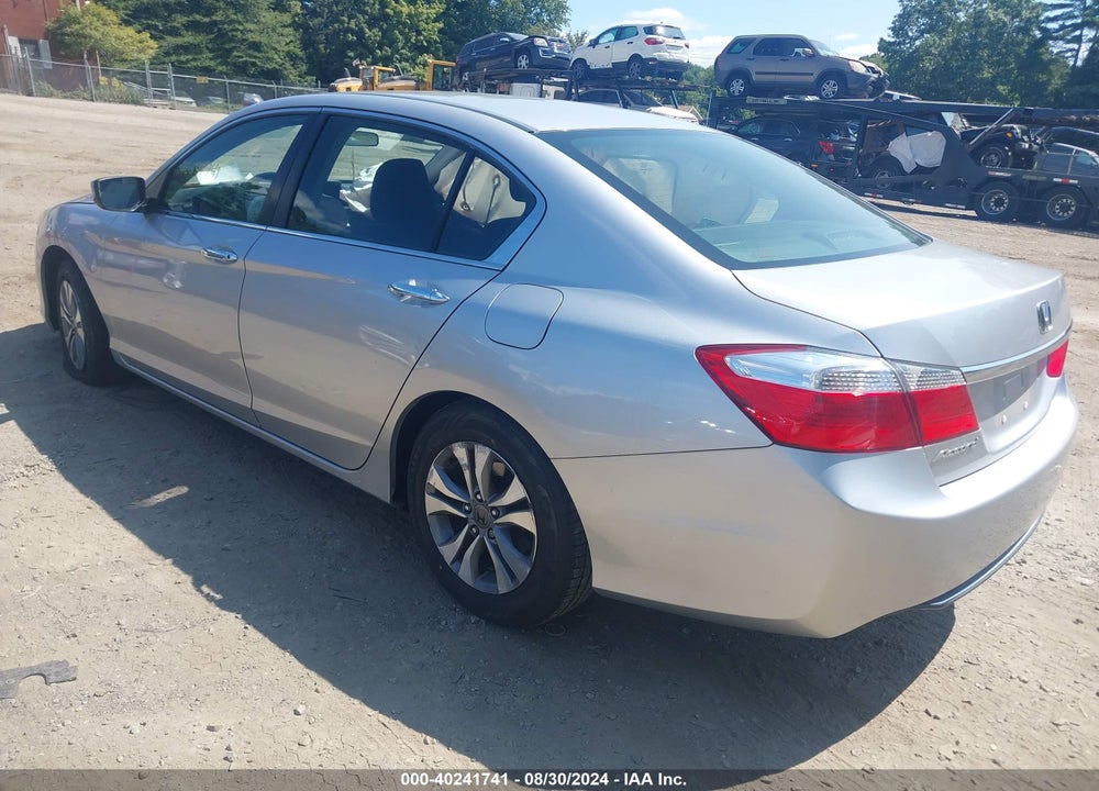 2013 HONDA ACCORD VIN: 1HGCR2F39DA232257