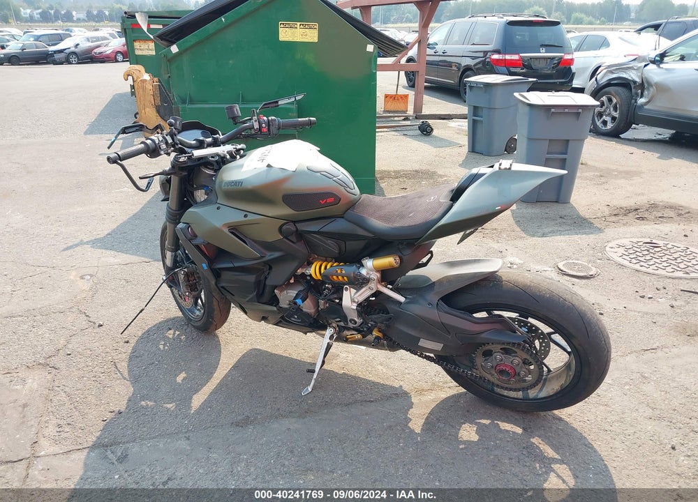 2023 DUCATI STREETFIGHTER V2 VIN: ZDMFAKYWXPB004331