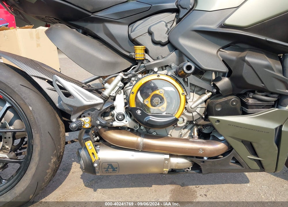 2023 DUCATI STREETFIGHTER V2 VIN: ZDMFAKYWXPB004331