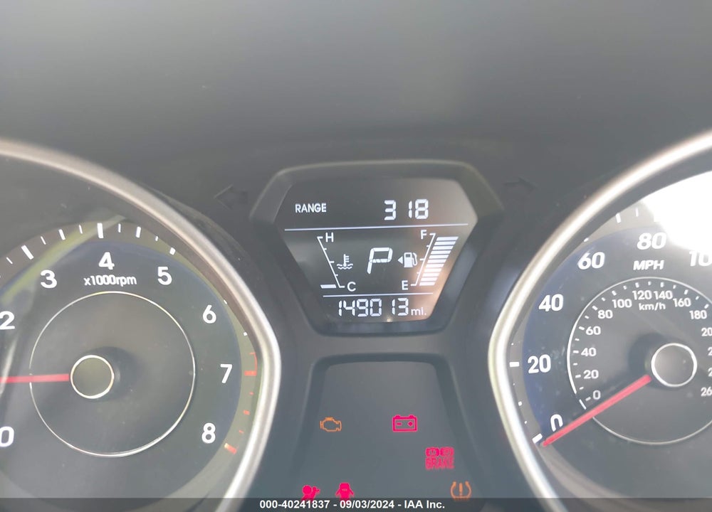 2014 HYUNDAI ELANTRA VIN: 5NPDH4AEXEH456528