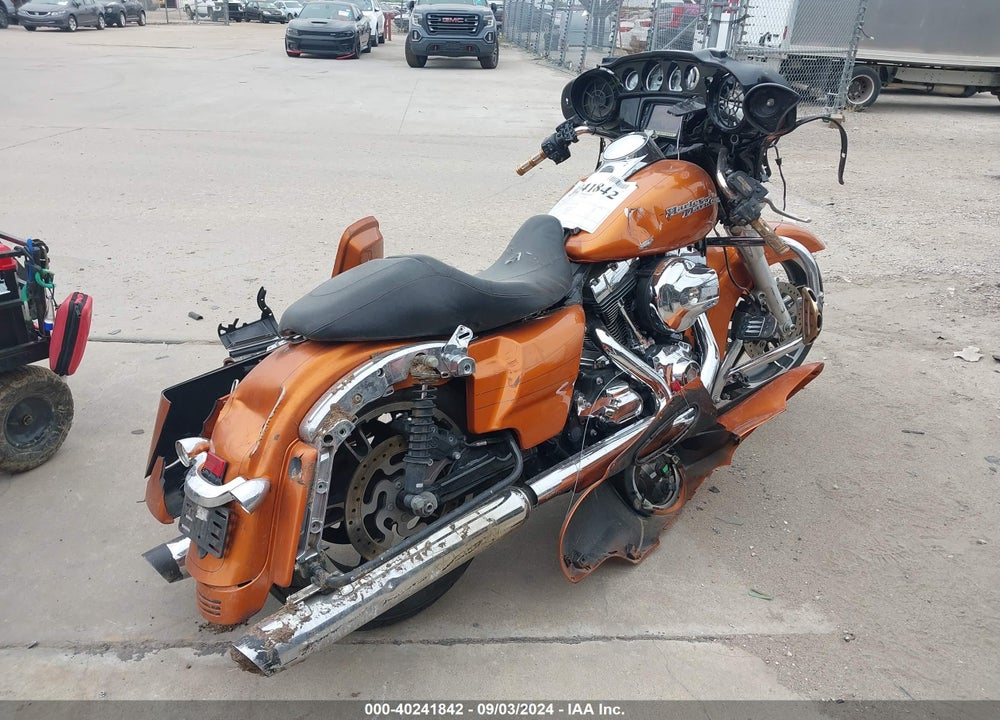 2015 HARLEY-DAVIDSON FLHXS STREET GLIDE SPECIAL VIN: 1HD1KRM19FB657249