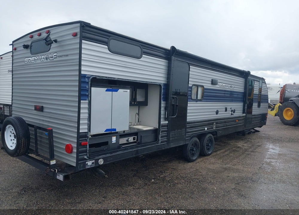 2021 CHEROKEE GREY W 29TE VIN: 4X4TCKE23MX152226