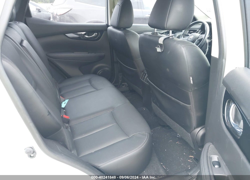2017 NISSAN ROGUE SPORT VIN: JN1BJ1CP6HW002870