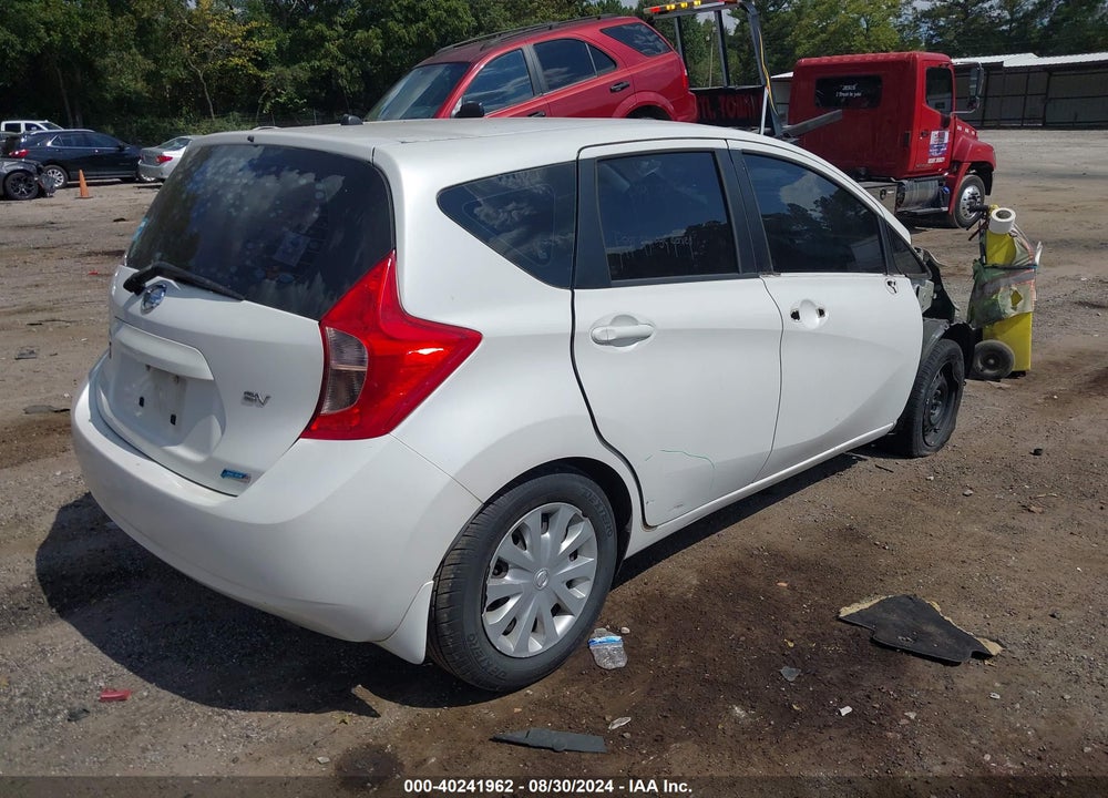 2015 NISSAN VERSA NOTE SV VIN: 3N1CE2CP9FL361227