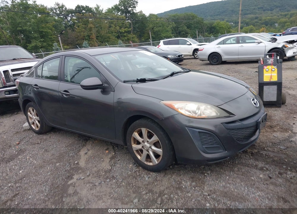 2011 MAZDA 3 I TOURING VIN: JM1BL1VG8B1397062