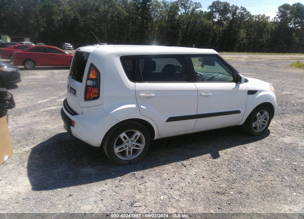 2011 KIA SOUL VIN: KNDJT2A2XB7710721