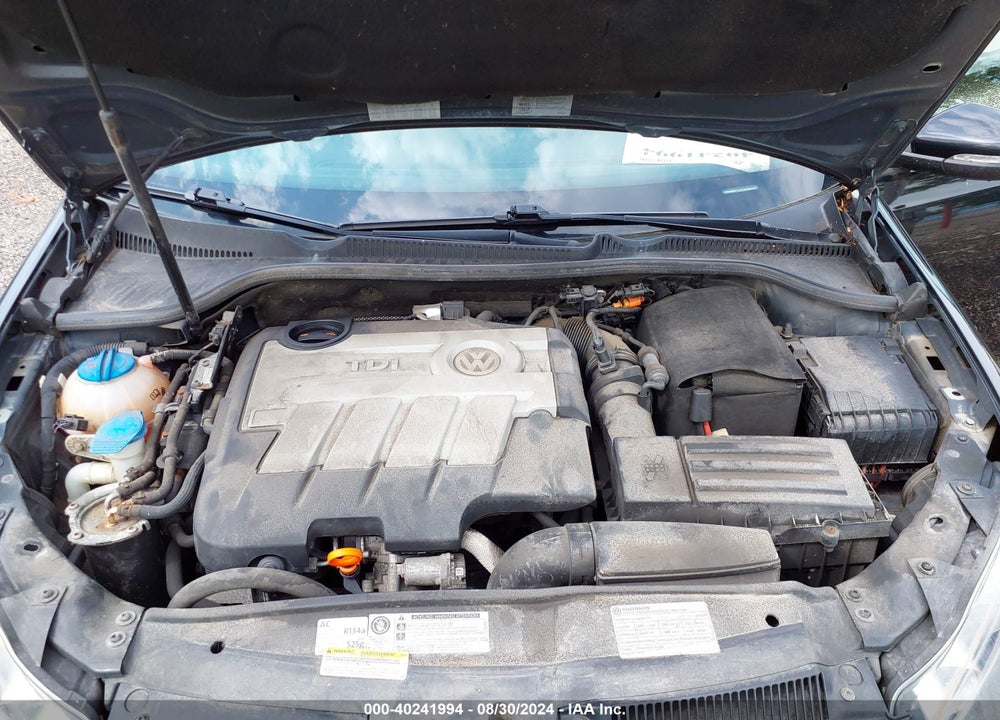 2012 VOLKSWAGEN GOLF TDI 2-DOOR VIN: WVWBM7AJ2CW268448