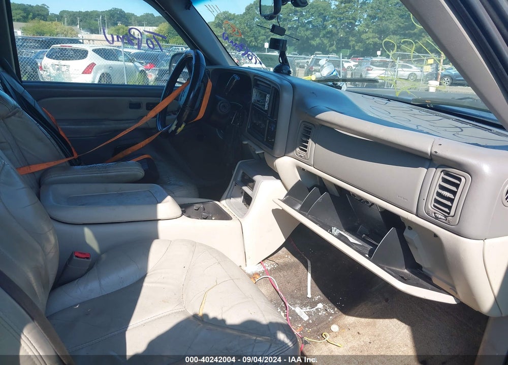 2002 GMC YUKON XL 1500 SLT VIN: 3GKFK16Z62G301116