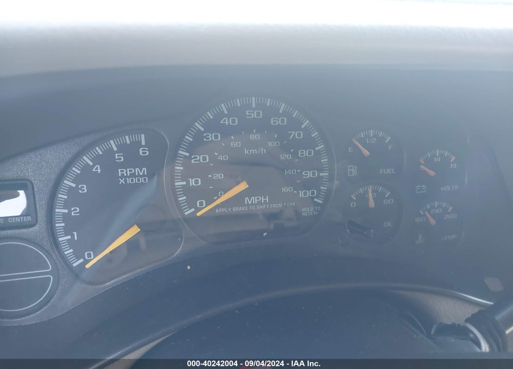 2002 GMC YUKON XL 1500 SLT VIN: 3GKFK16Z62G301116