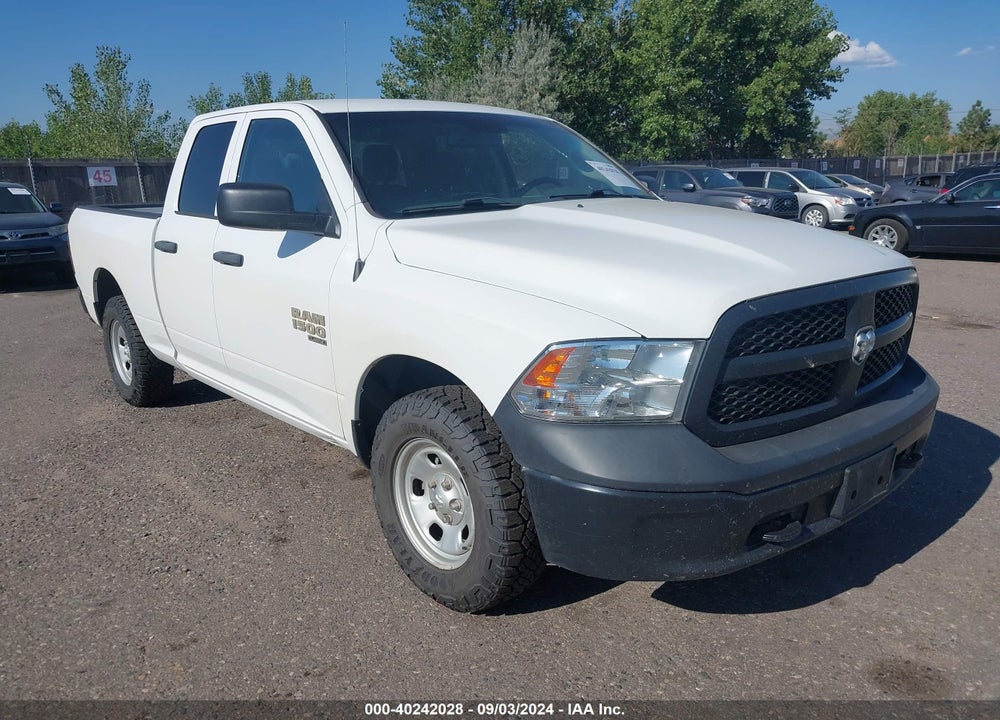 2019 RAM 1500 CLASSIC TRADESMAN QUAD CAB 4X4 6'4 BOX VIN: 1C6RR7FG8KS627487