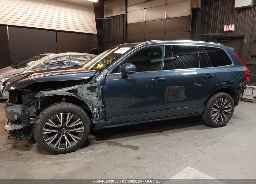 2022 VOLVO XC90 T5 MOMENTUM 7 PASSENGER VIN: YV4102PK3N1838920