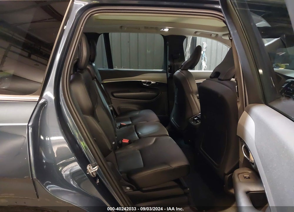 2022 VOLVO XC90 T5 MOMENTUM 7 PASSENGER VIN: YV4102PK3N1838920