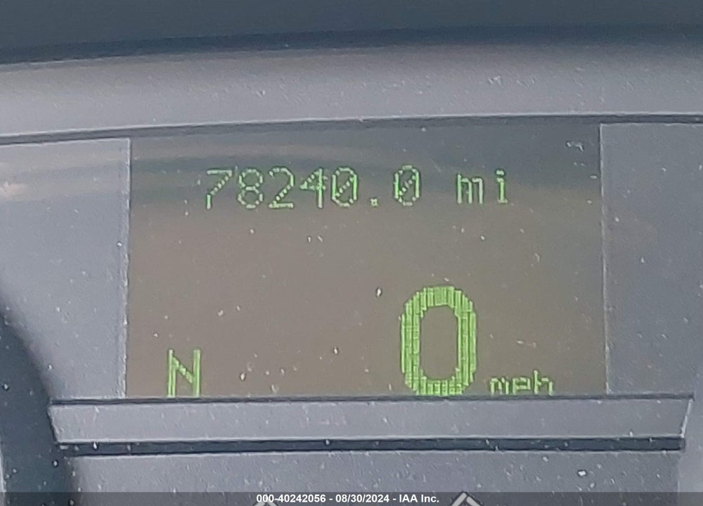 2009 LINCOLN TOWN CAR VIN: 2LNHM82V59X636647