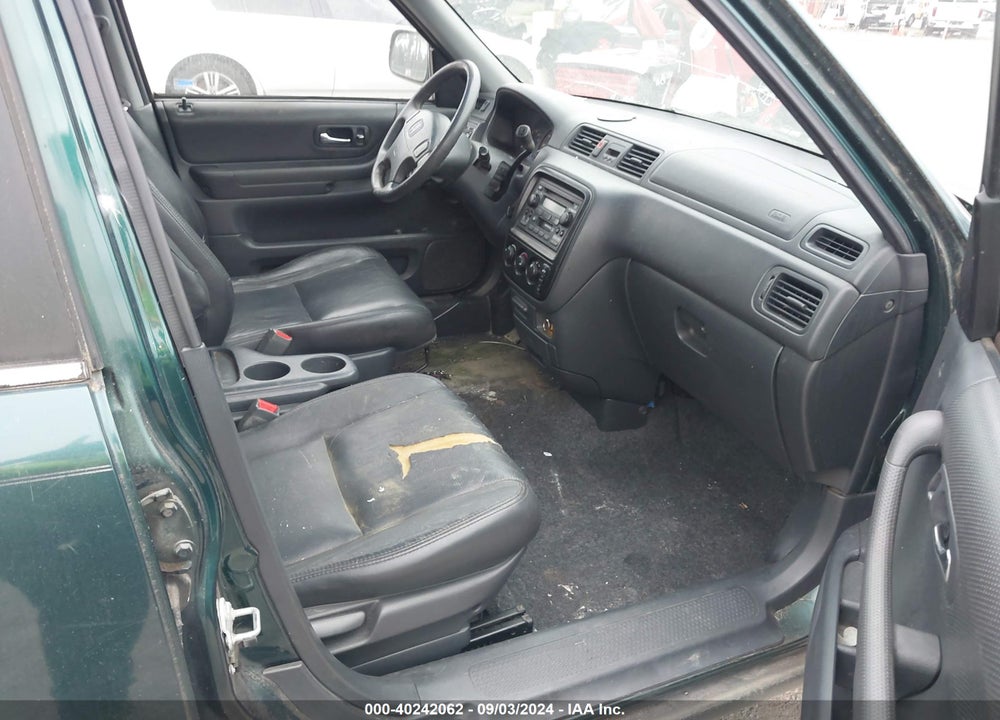 2001 HONDA CR-V VIN: JHLRD18791S012966