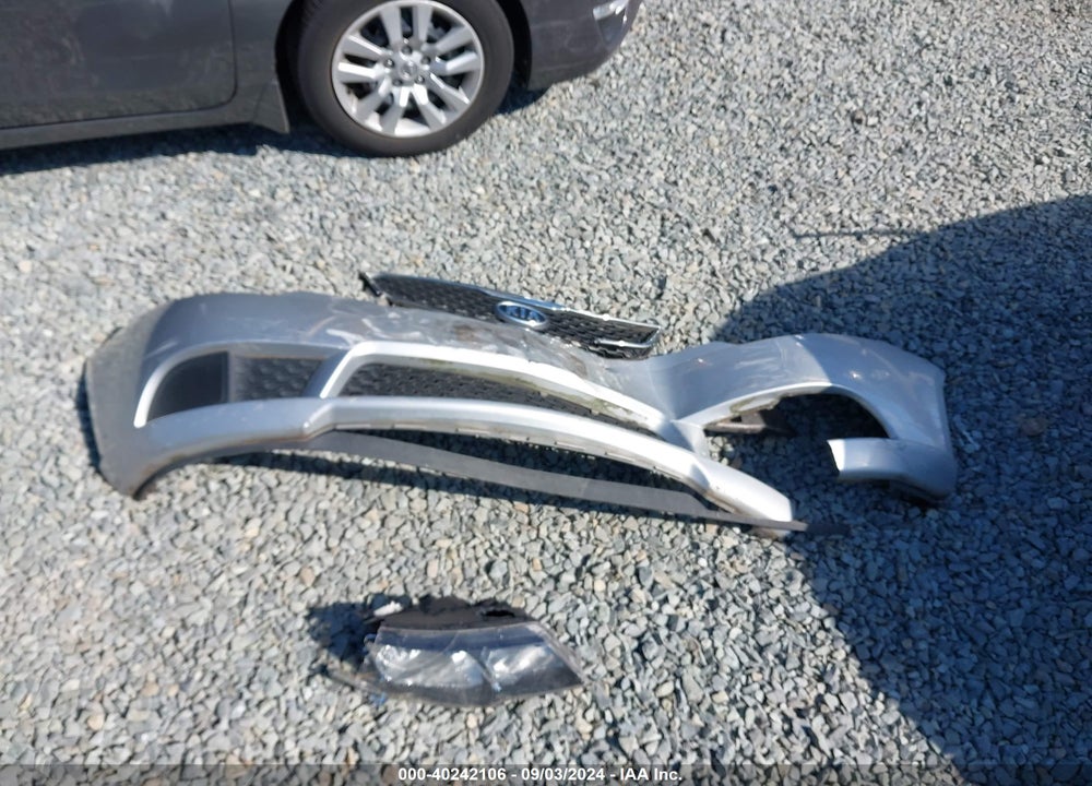 2011 KIA FORTE LX VIN: KNAFT4A28B5381477