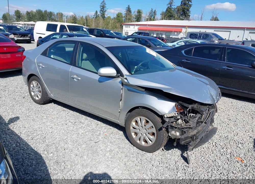 2011 KIA FORTE LX VIN: KNAFT4A28B5381477