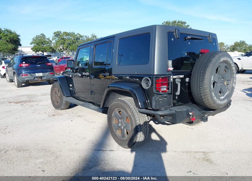 2011 JEEP WRANGLER UNLIMITED SAHARA VIN: 1J4BA5H10BL512594