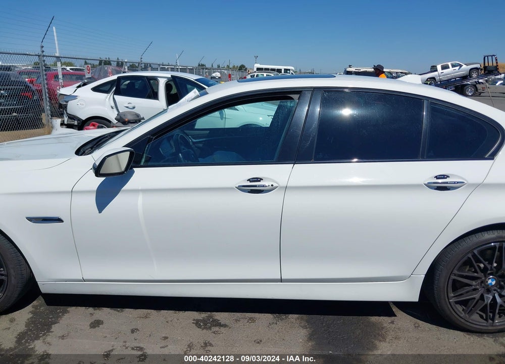 2016 BMW 528I VIN: WBA5A5C54GD528096