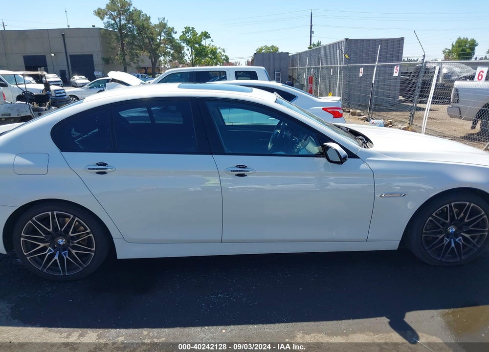 2016 BMW 528I VIN: WBA5A5C54GD528096