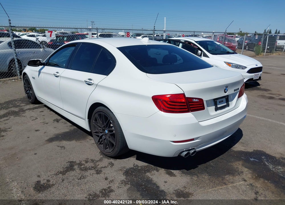2016 BMW 528I VIN: WBA5A5C54GD528096