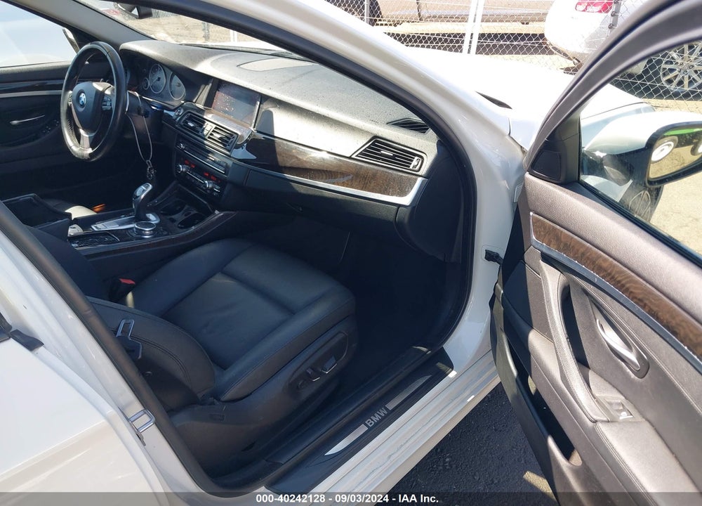 2016 BMW 528I VIN: WBA5A5C54GD528096