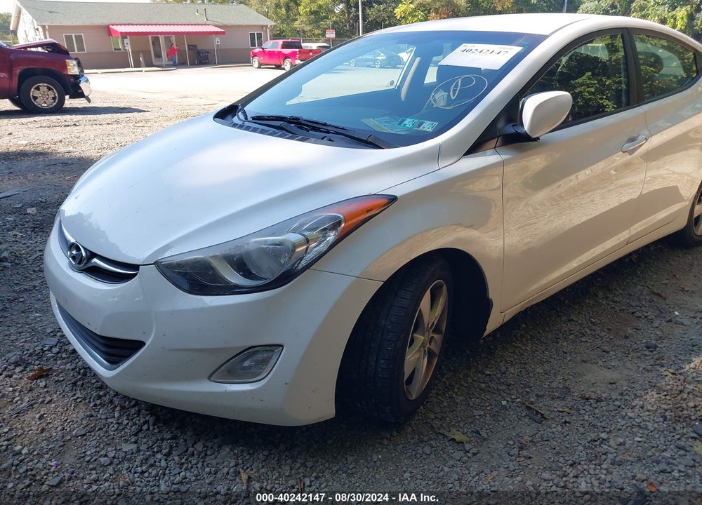 2013 HYUNDAI ELANTRA GLS VIN: 5NPDH4AEXDH275654
