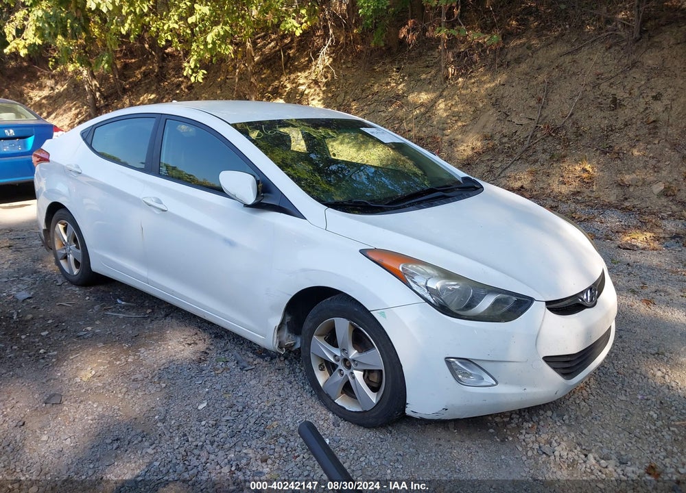 2013 HYUNDAI ELANTRA GLS VIN: 5NPDH4AEXDH275654
