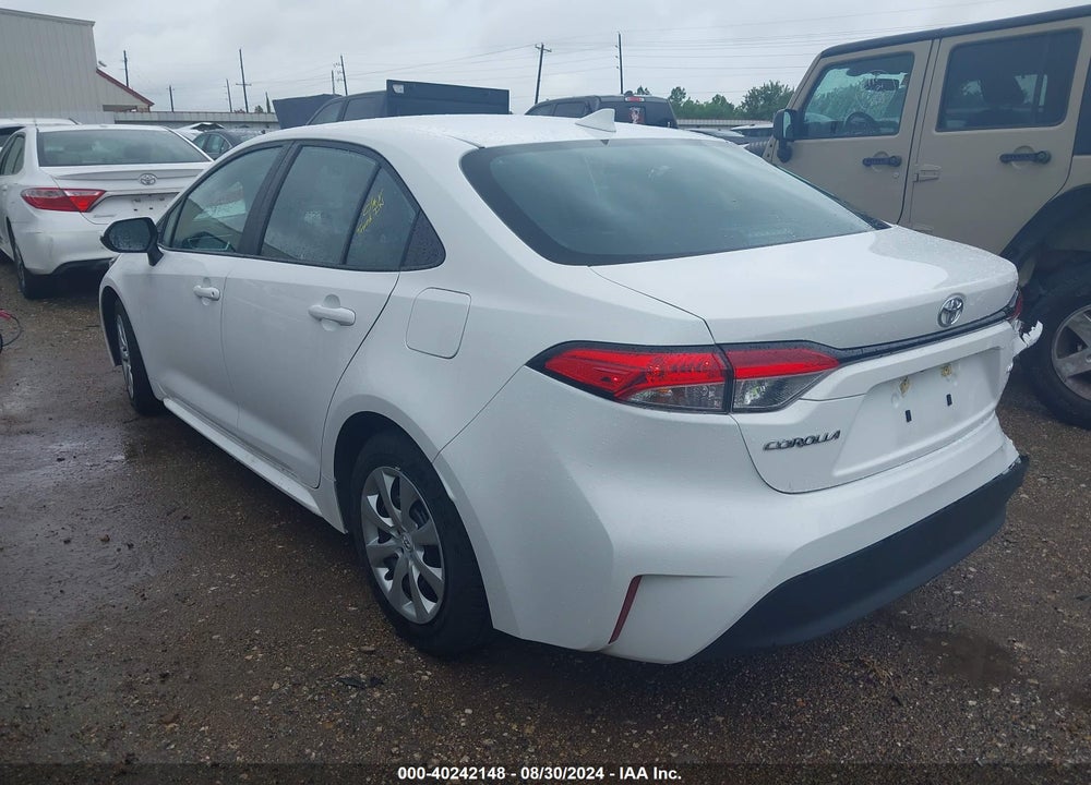 2024 TOYOTA COROLLA LE VIN: 5YFB4MDE4RP090220