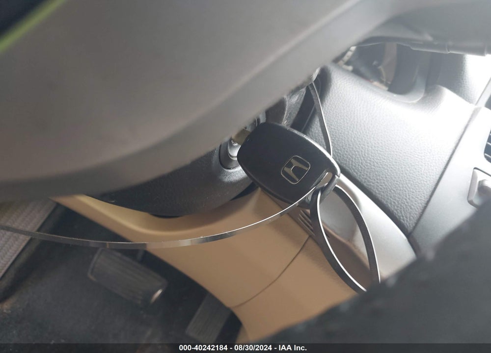 2011 HONDA ACCORD 3.5 EX-L VIN: 1HGCS2B89BA003824