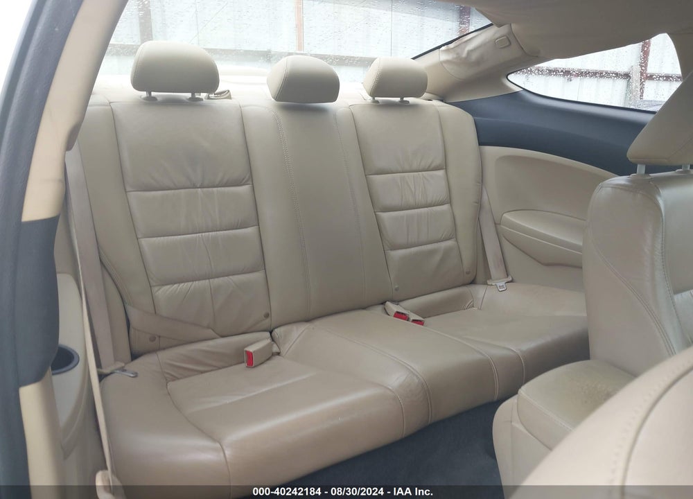 2011 HONDA ACCORD 3.5 EX-L VIN: 1HGCS2B89BA003824