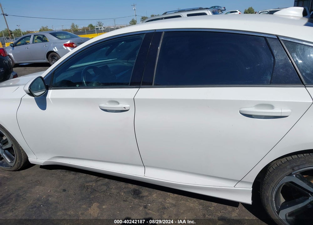 2018 HONDA ACCORD SPORT VIN: 1HGCV1F35JA180952