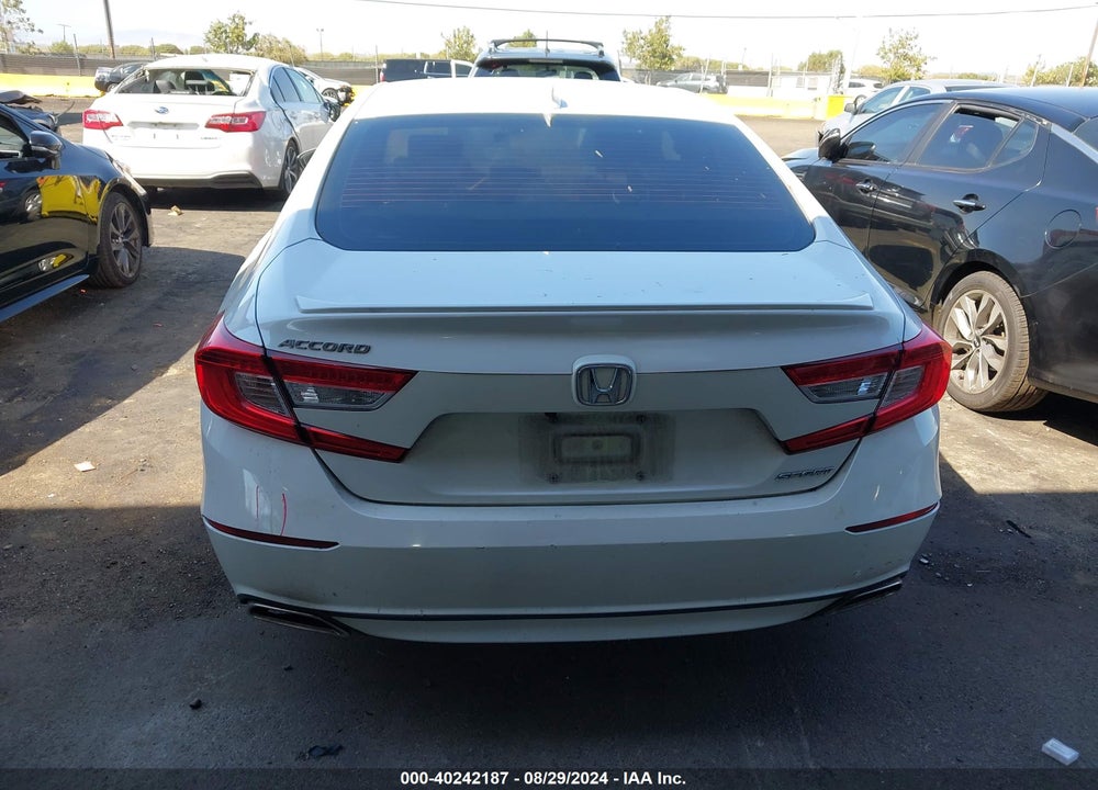 2018 HONDA ACCORD SPORT VIN: 1HGCV1F35JA180952
