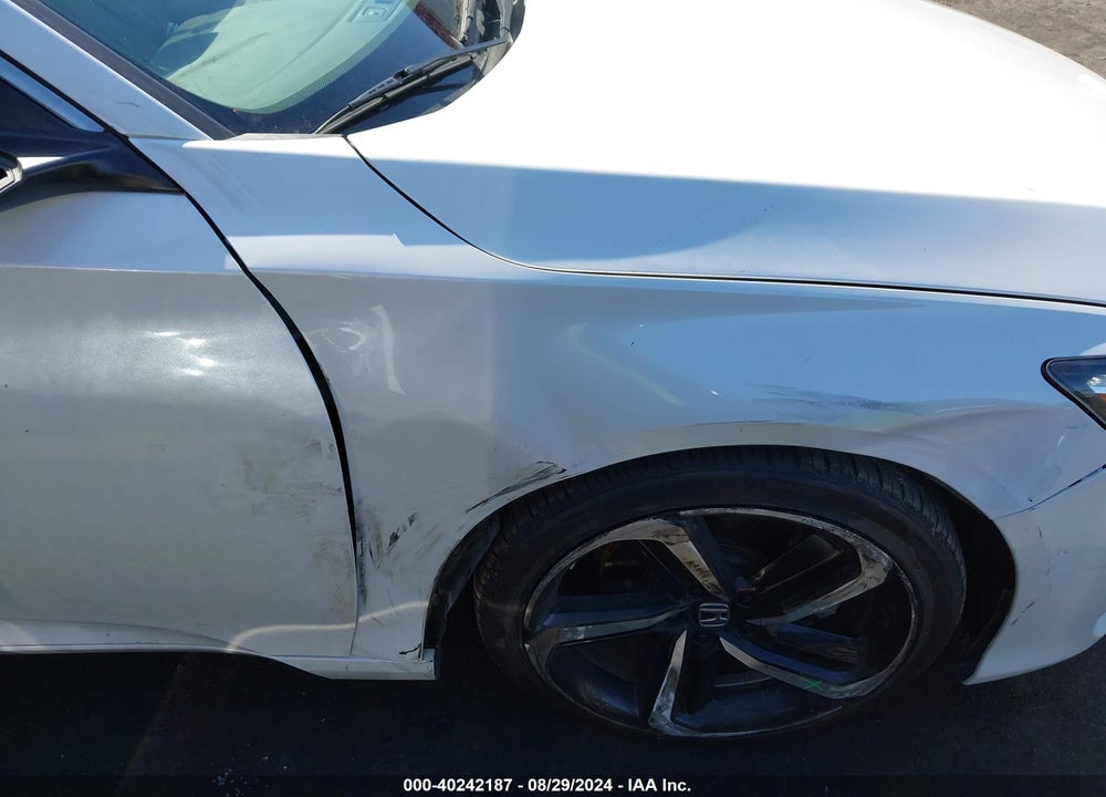 2018 HONDA ACCORD SPORT VIN: 1HGCV1F35JA180952