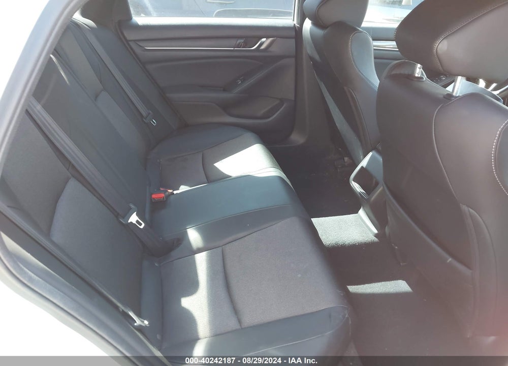 2018 HONDA ACCORD SPORT VIN: 1HGCV1F35JA180952