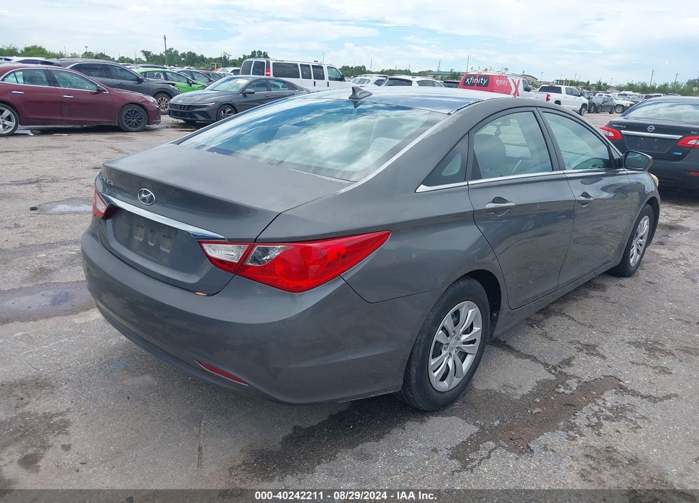 2012 HYUNDAI SONATA GLS VIN: 5NPEB4AC6CH326506
