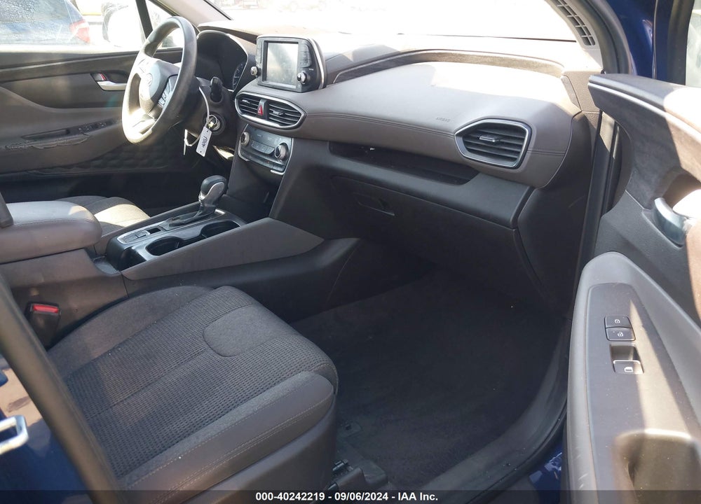 2019 HYUNDAI SANTA FE SE VIN: 5NMS2CAD5KH077097