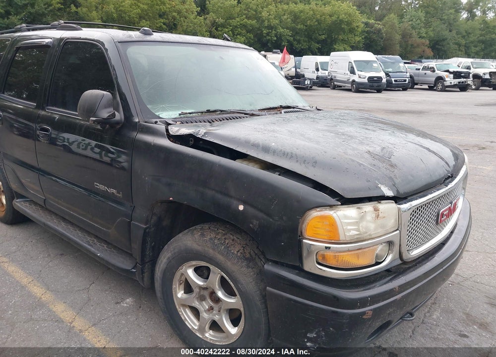 2004 GMC YUKON DENALI VIN: 1GKEK63U04J207073
