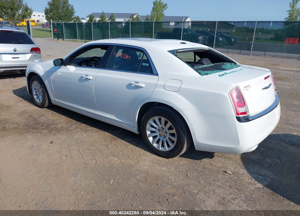 2014 CHRYSLER 300 VIN: 2C3CCAAG5EH119868