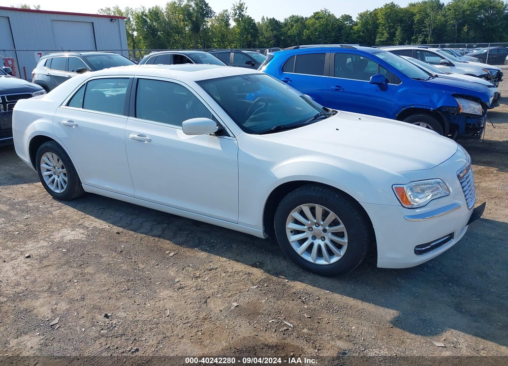 2014 CHRYSLER 300 VIN: 2C3CCAAG5EH119868