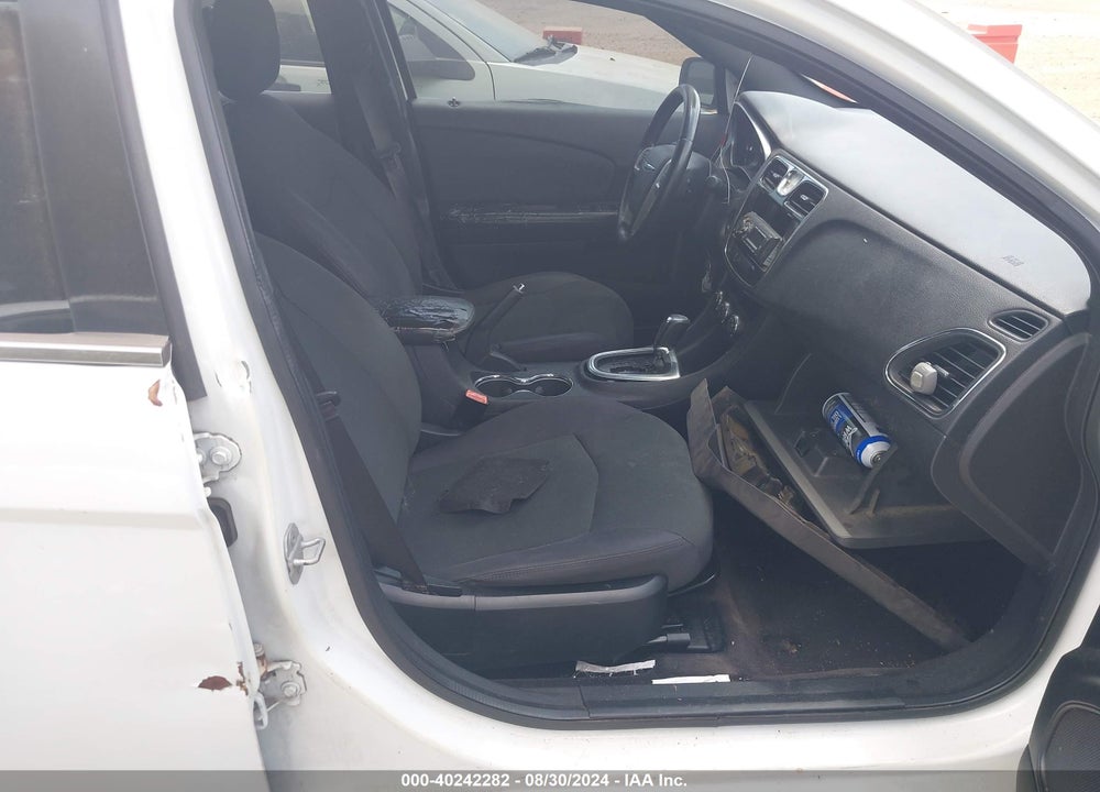 2012 CHRYSLER 200 TOURING VIN: 1C3CCBBB2CN180690
