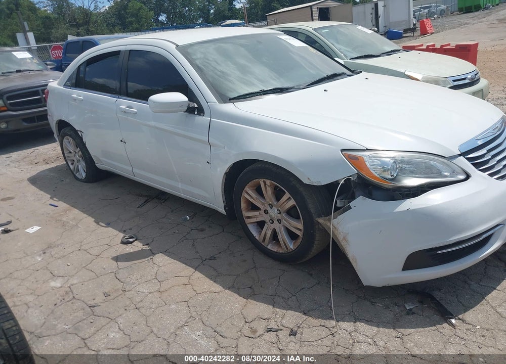2012 CHRYSLER 200 TOURING VIN: 1C3CCBBB2CN180690