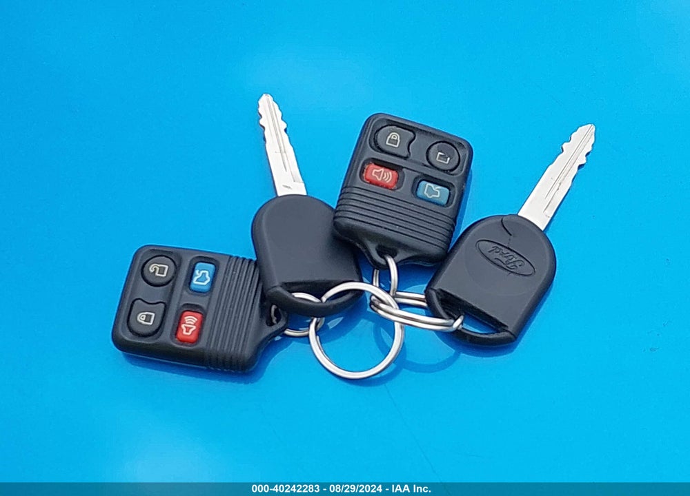 2007 FORD FOCUS S/SE/SES VIN: 1FAHP34N17W188062