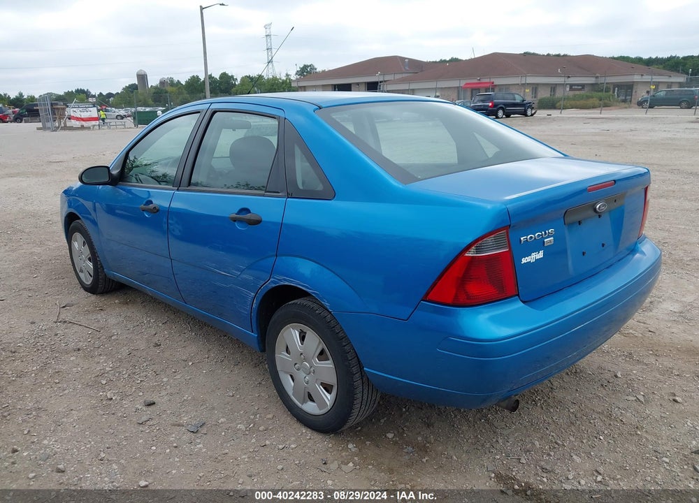 2007 FORD FOCUS S/SE/SES VIN: 1FAHP34N17W188062